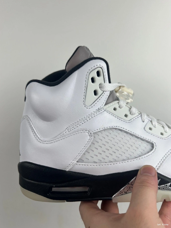 1st Kicks BLACK' AIR JORDAN DD0587-110 5 RETRO 'WHITE 0721